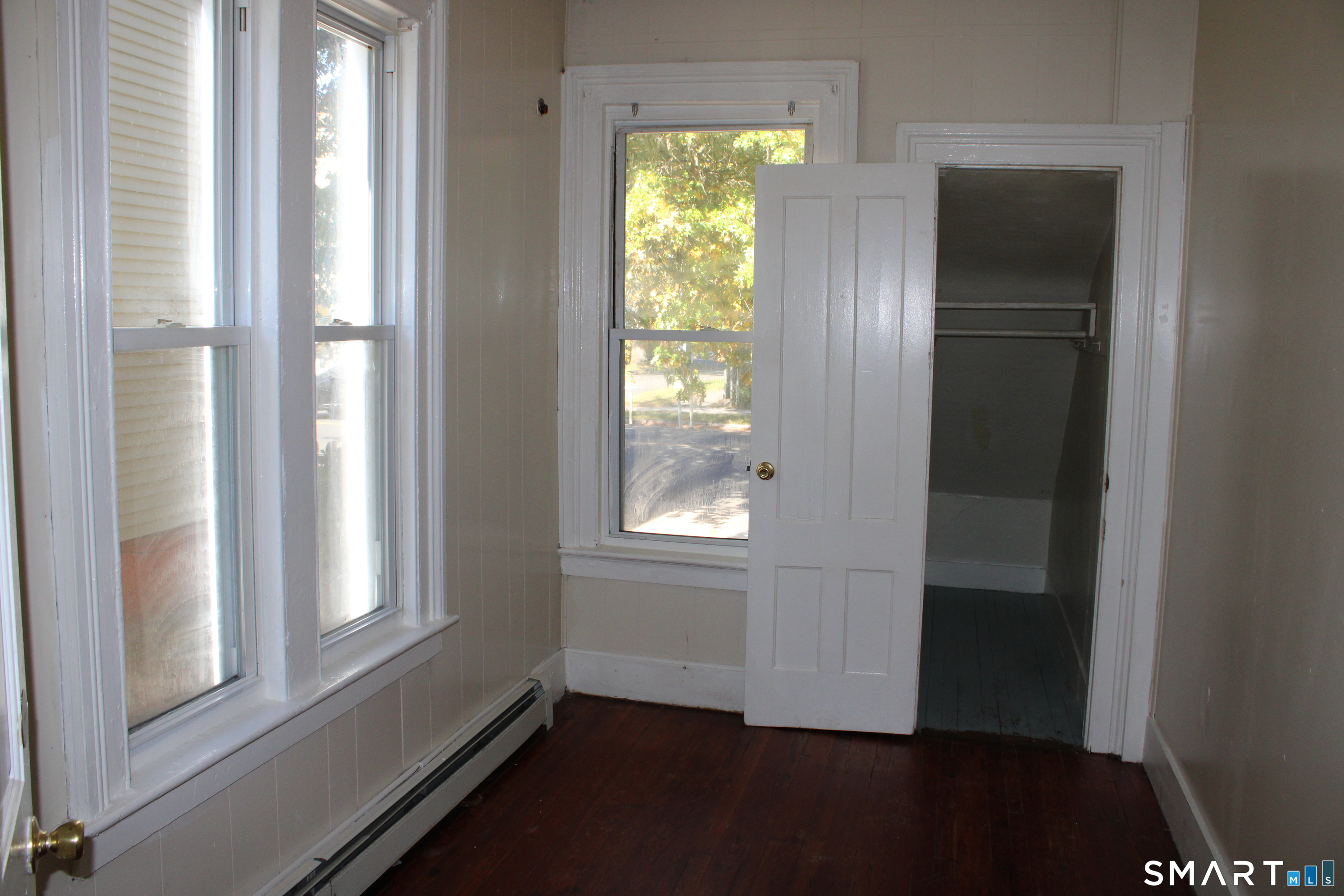 84 Henry 1 Street Property Photo 3