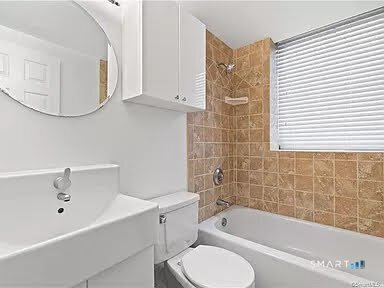 124 Court 307 Street Property Photo 5