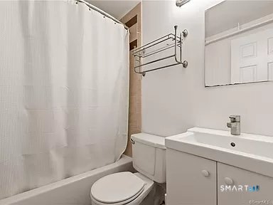124 Court 307 Street Property Photo 12