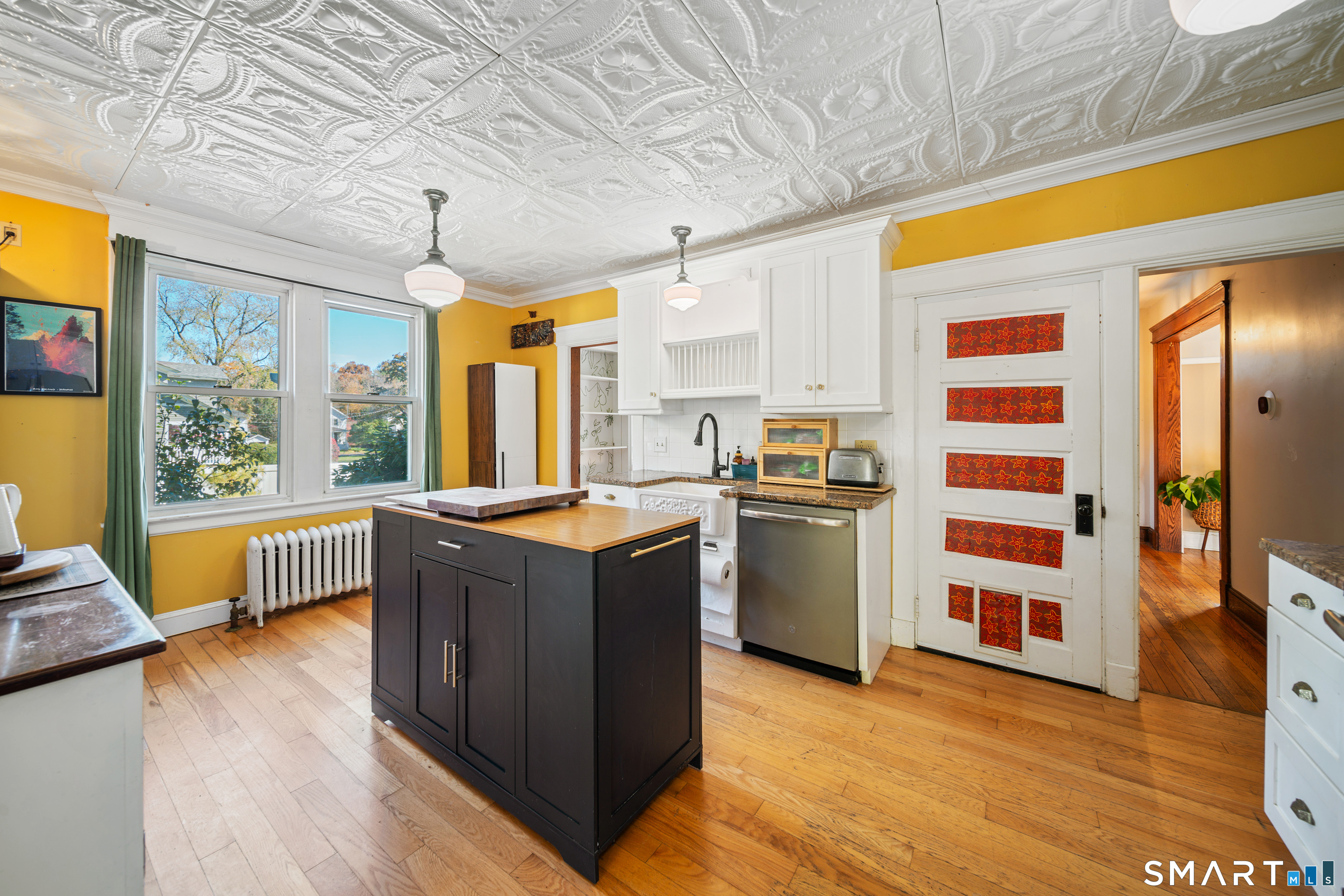 27 Roberts Avenue Property Photo 11