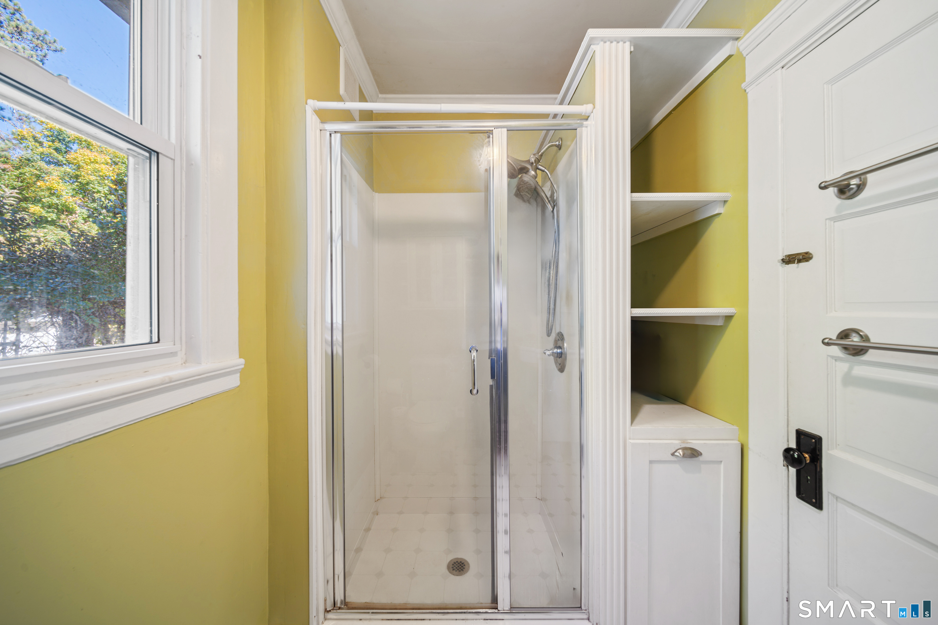 27 Roberts Avenue Property Photo 14