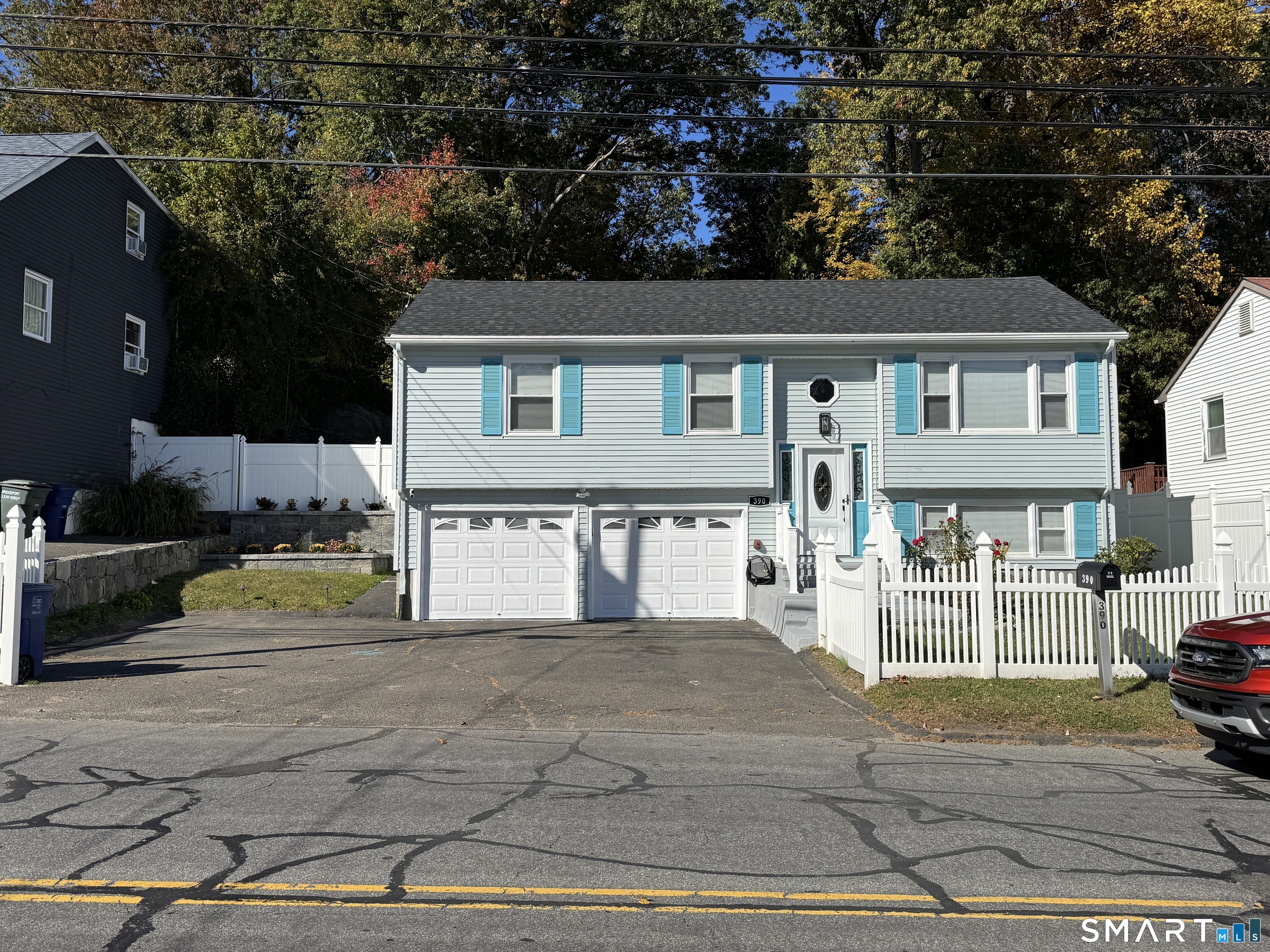 390 Platt Street Property Photo 1
