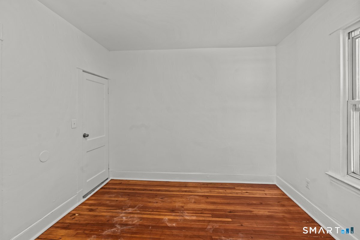 56 Blake 1r Street Property Photo 10