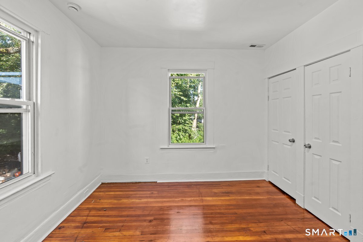 56 Blake 1r Street Property Photo 11
