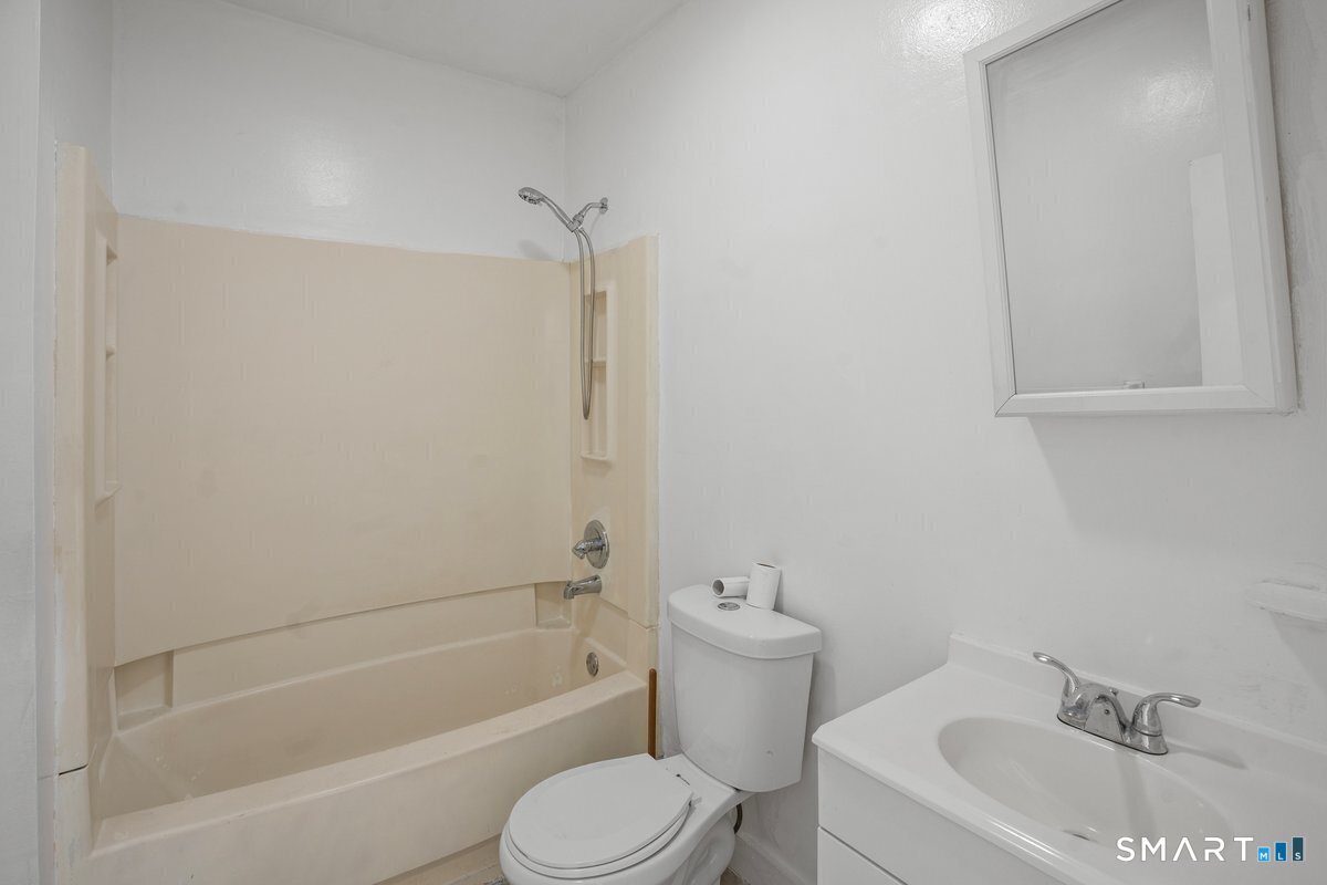 56 Blake 1r Street Property Photo 14