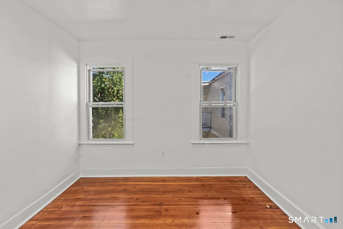 56 Blake 1r Street Property Photo 16