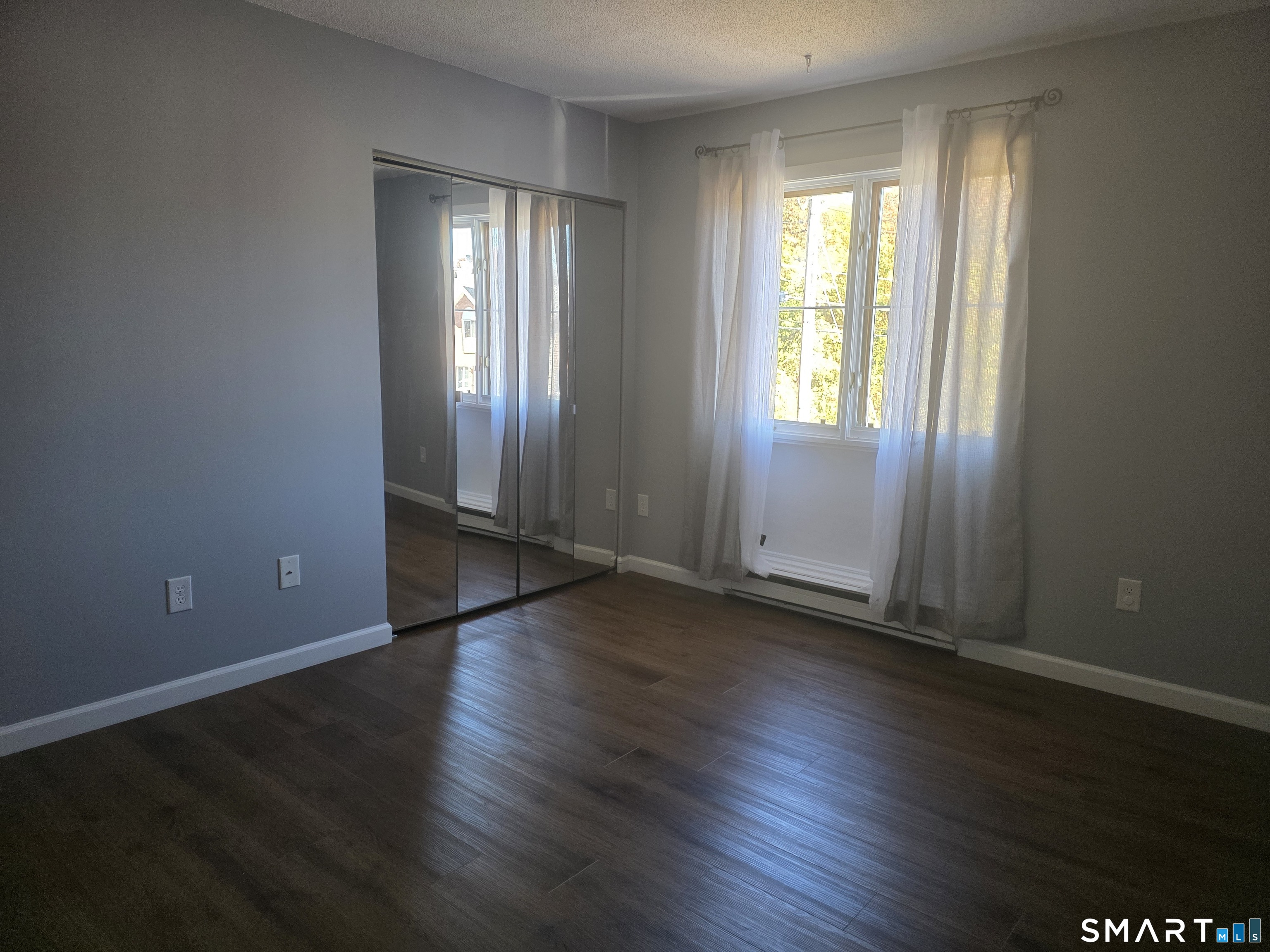 585 Park 2-12 Road Property Photo 9