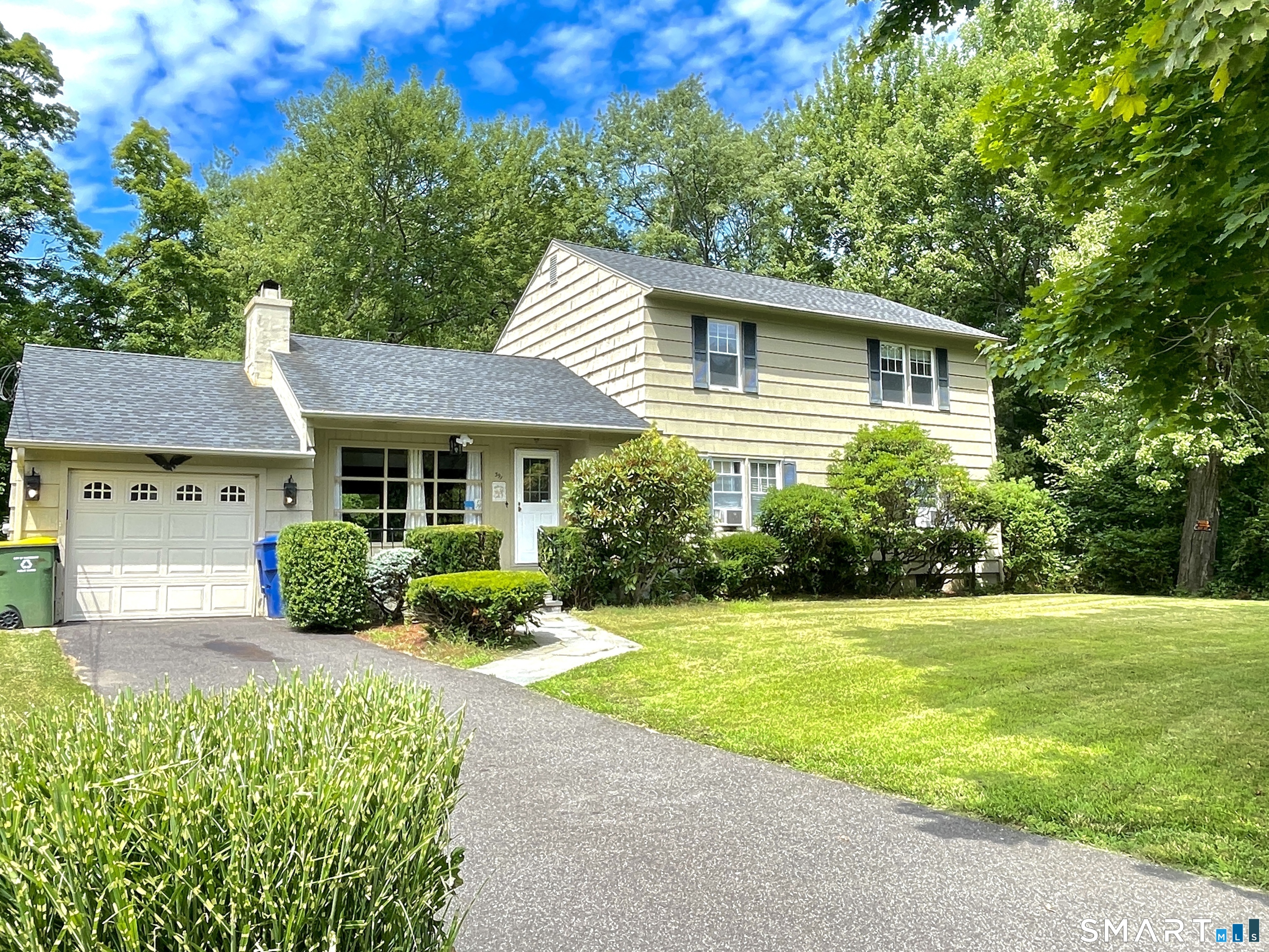 391 Chestnut Hill Avenue Property Photo