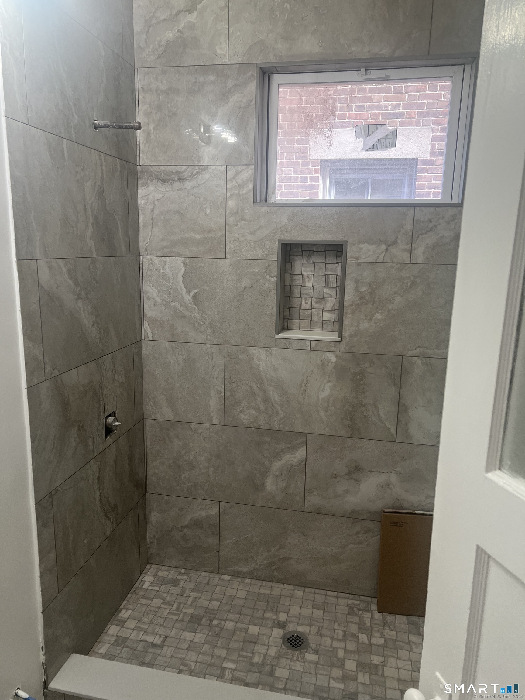 231 Dover Street Property Photo 2