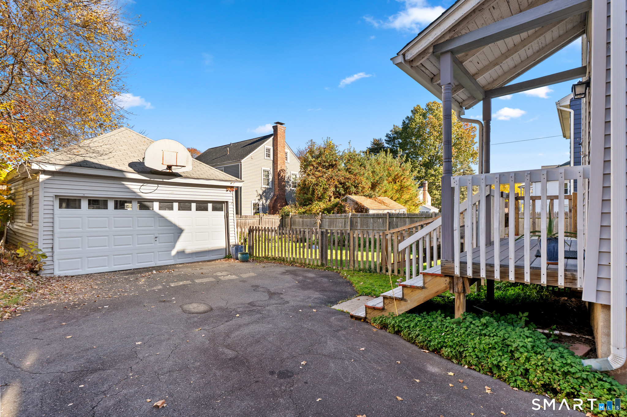 80 Whitman Avenue Property Photo 35