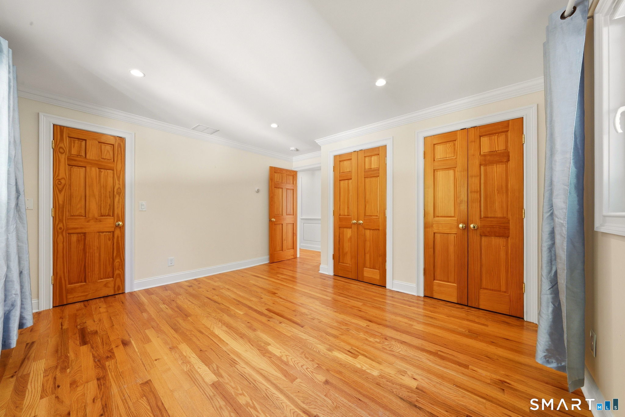 6 Country Club Road Property Photo 14
