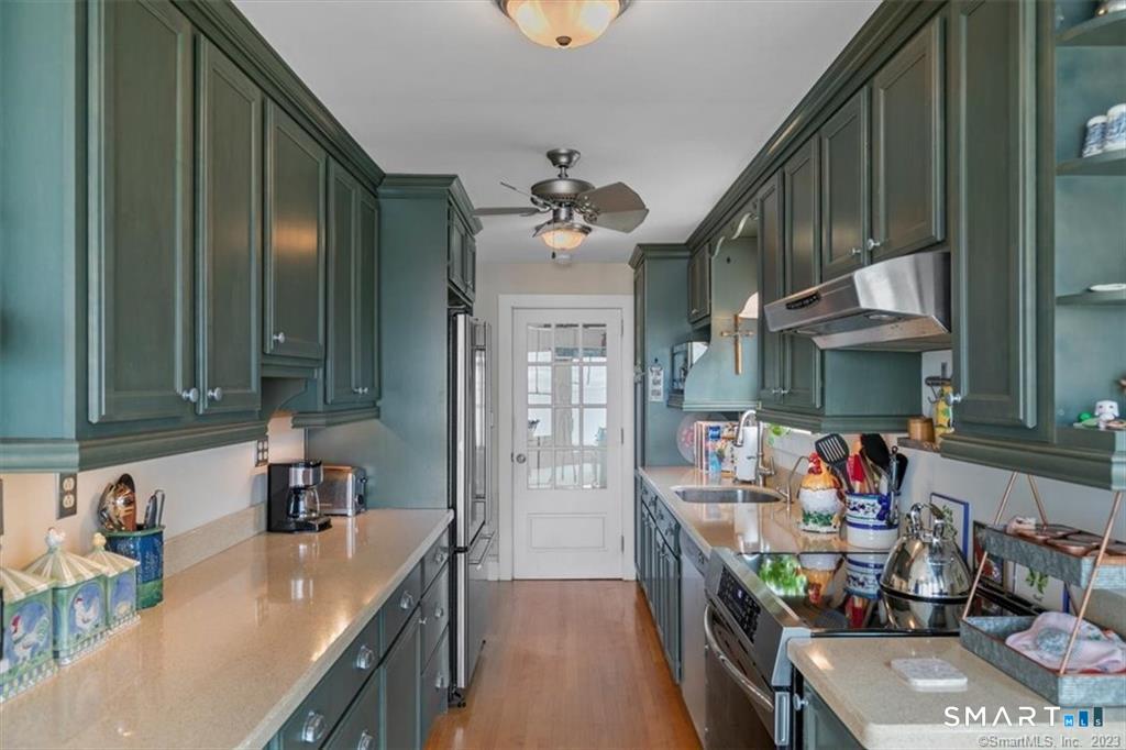 17 Marshall Avenue Property Photo 9