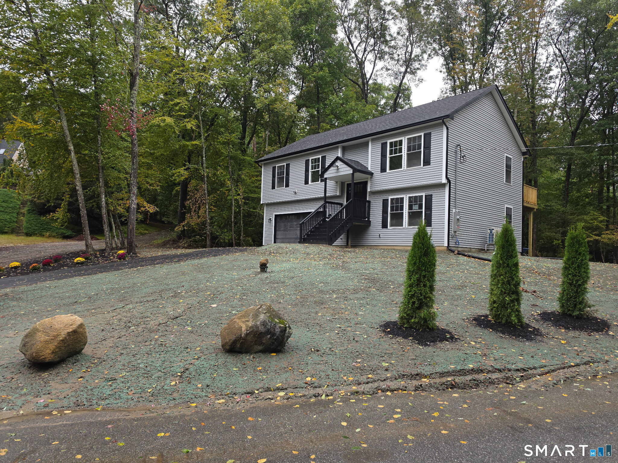 166 Paradise Drive Property Photo 2