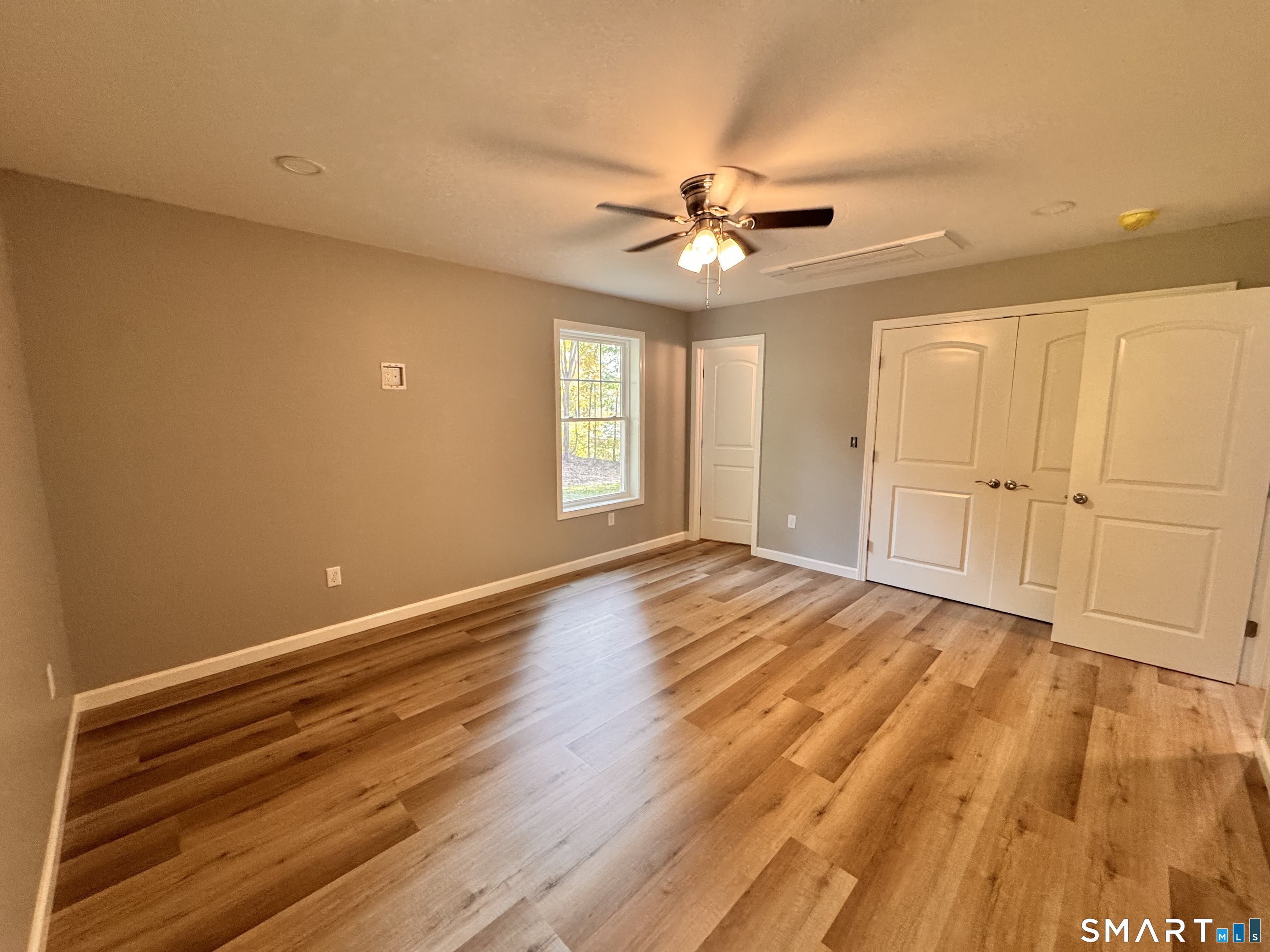 166 Paradise Drive Property Photo 11