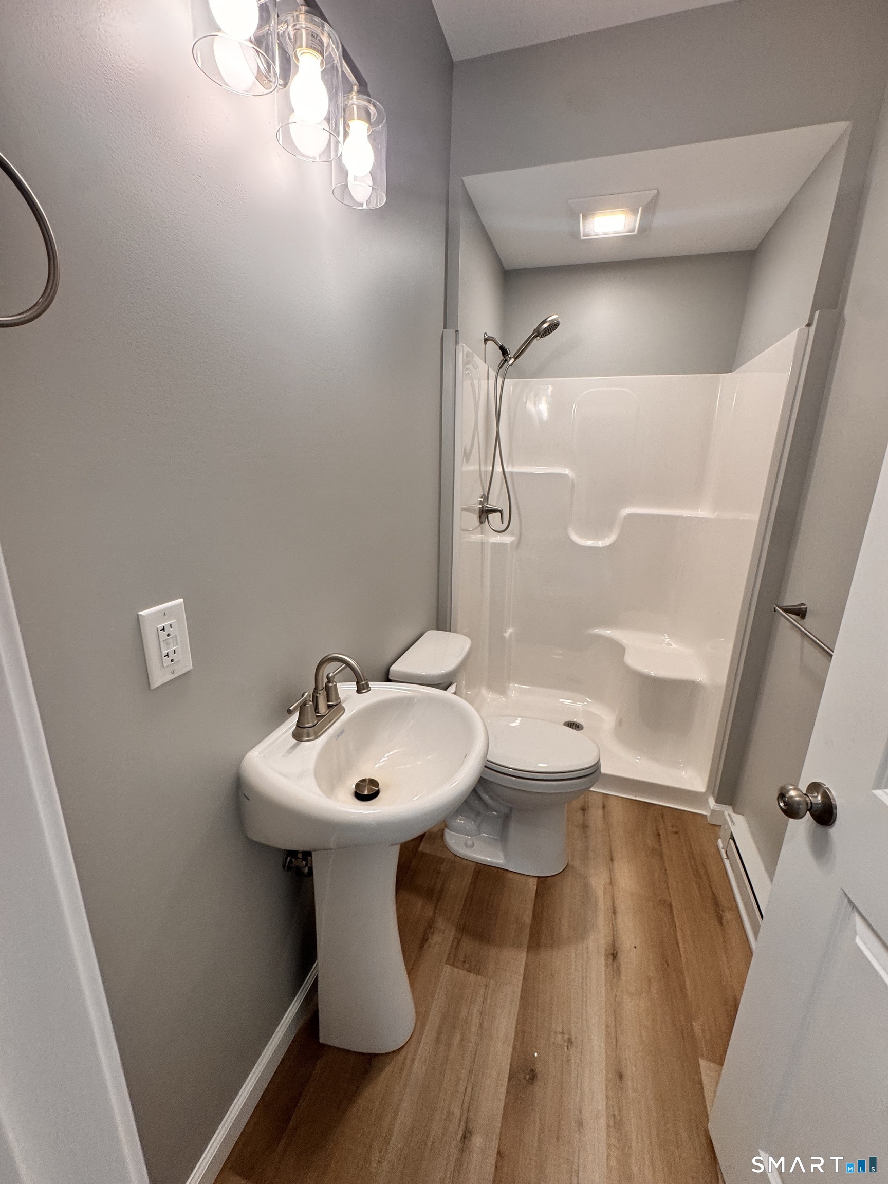 166 Paradise Drive Property Photo 14