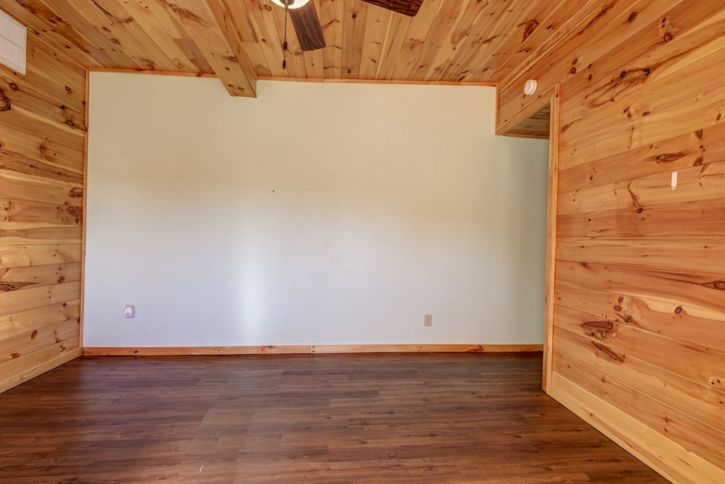 99 Upper Peachtree Road Property Photo 3