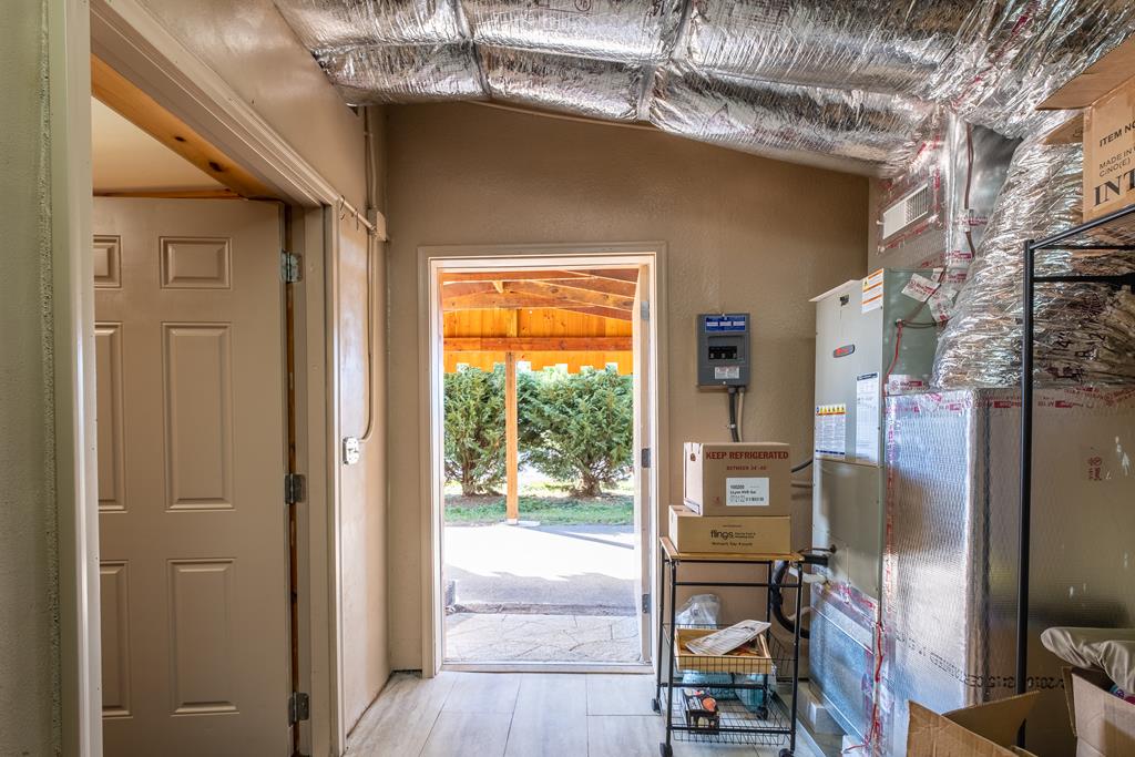 99 Upper Peachtree Road Property Photo 21