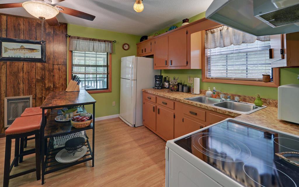 5557 Joe Brown Hwy Property Photo 12