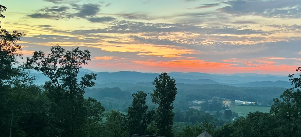 0 Grand Laurel Property Photo 14