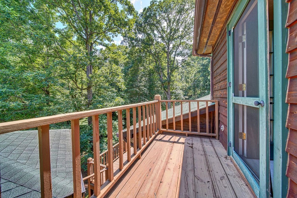 525 Beaver Ridge Rd Property Photo 9