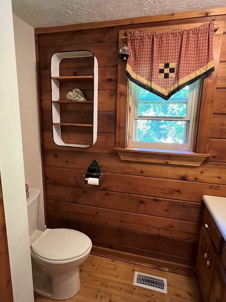 525 Beaver Ridge Rd Property Photo 27