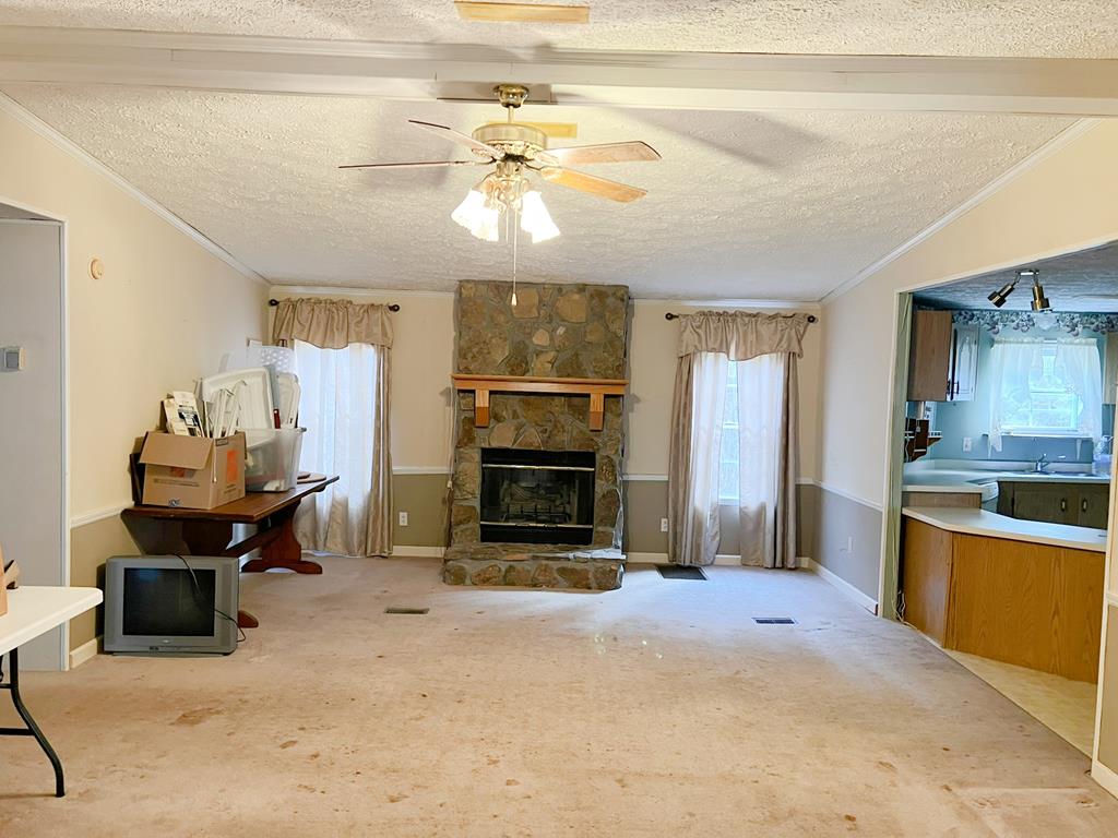 2746 Hwy 68 Property Photo 4