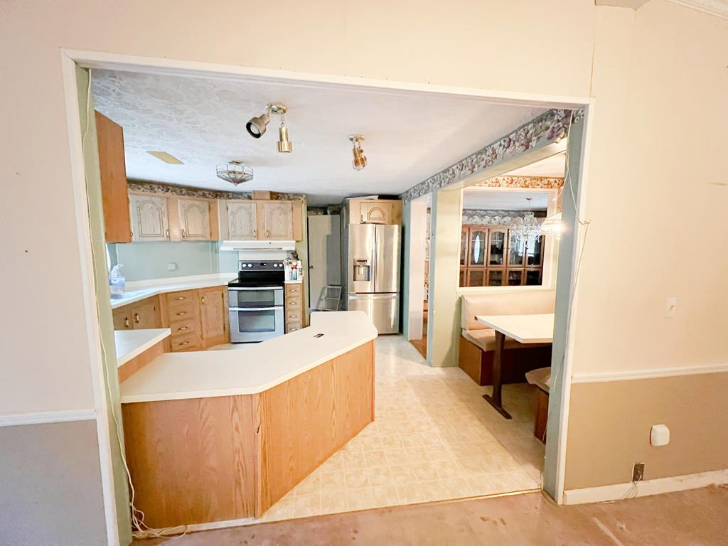 2746 Hwy 68 Property Photo 6