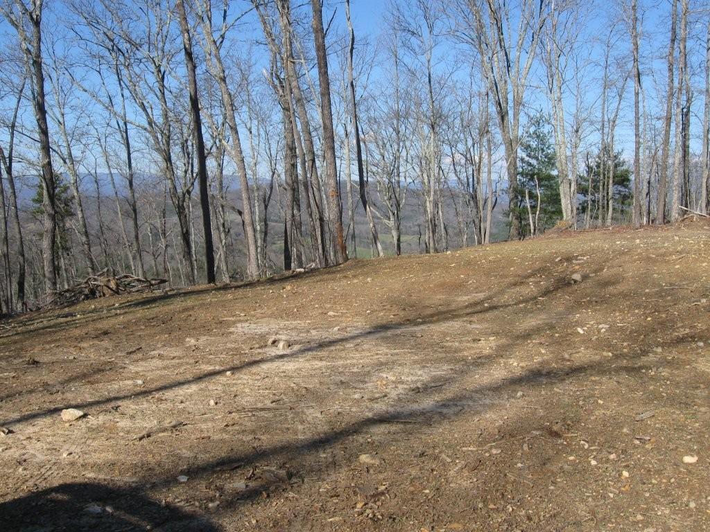 300 Sequoyah Lane Property Photo 14