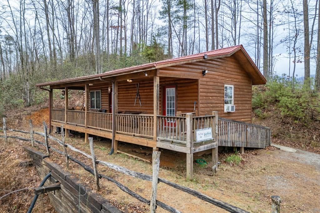 643 Zekes Trail Property Photo 2
