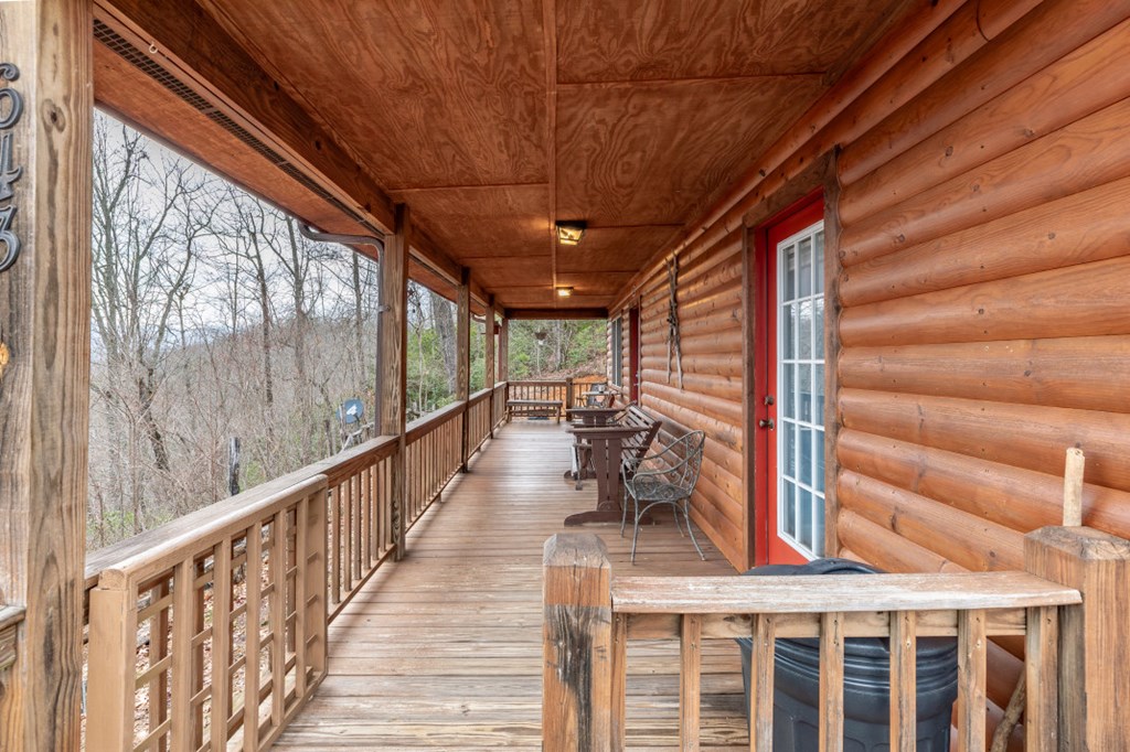 643 Zekes Trail Property Photo 24