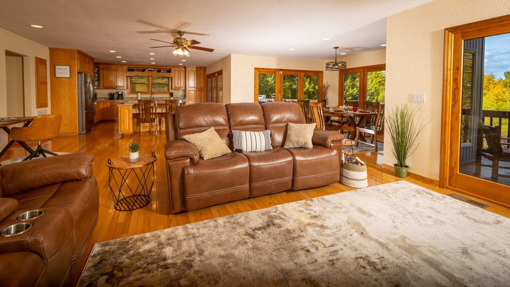 245 Roll Tide Drive Property Photo 13
