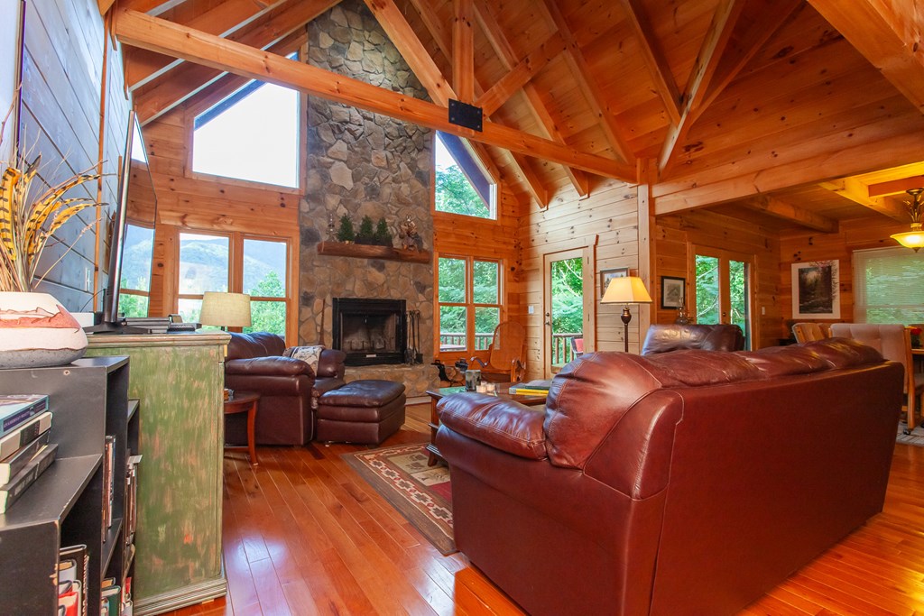 241 Santeetlah Heights Dr. Property Photo 7