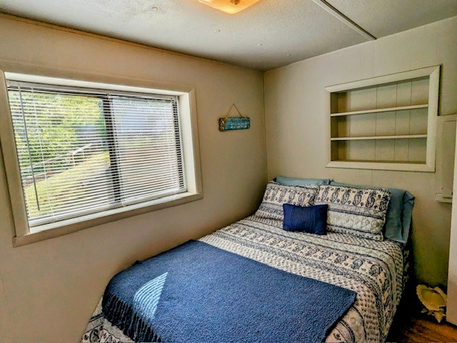 238 Lakeview Dr Property Photo 7