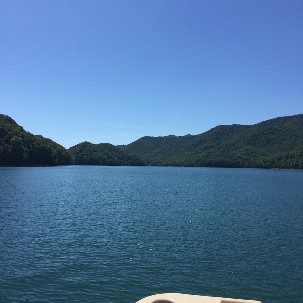 238 Lakeview Dr Property Photo 31