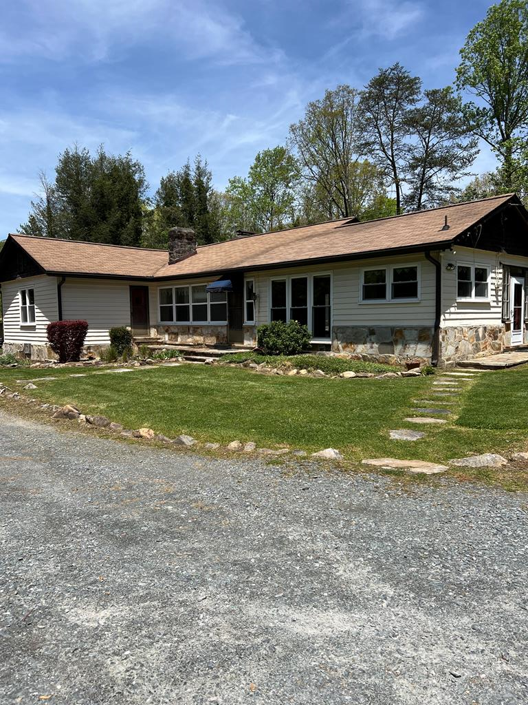 21 Hemlock Way Property Photo 1