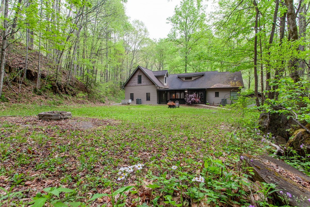 26 Seminole Dr Property Photo 4