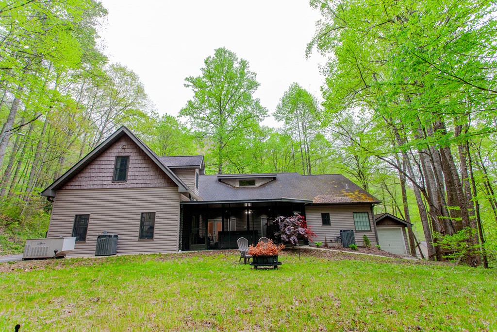 26 Seminole Dr Property Photo 5