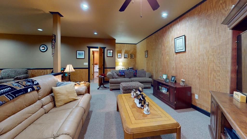 812 Wildflower Ridge Property Photo 43