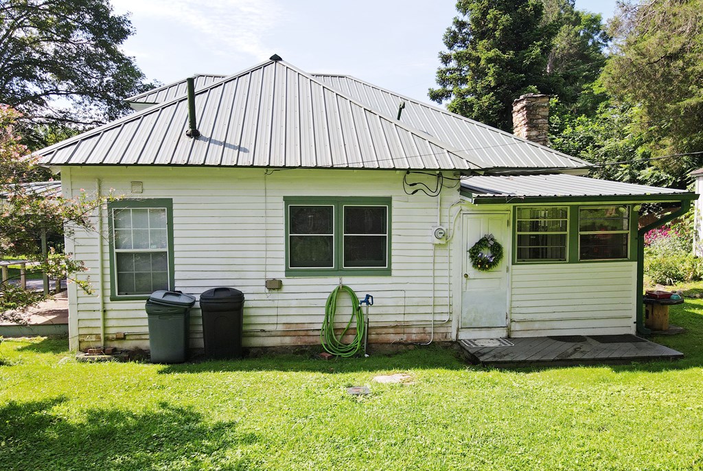 26 Holland Farm Rd Property Photo 15