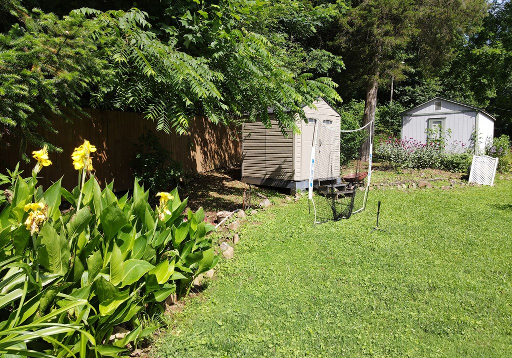 26 Holland Farm Rd Property Photo 21