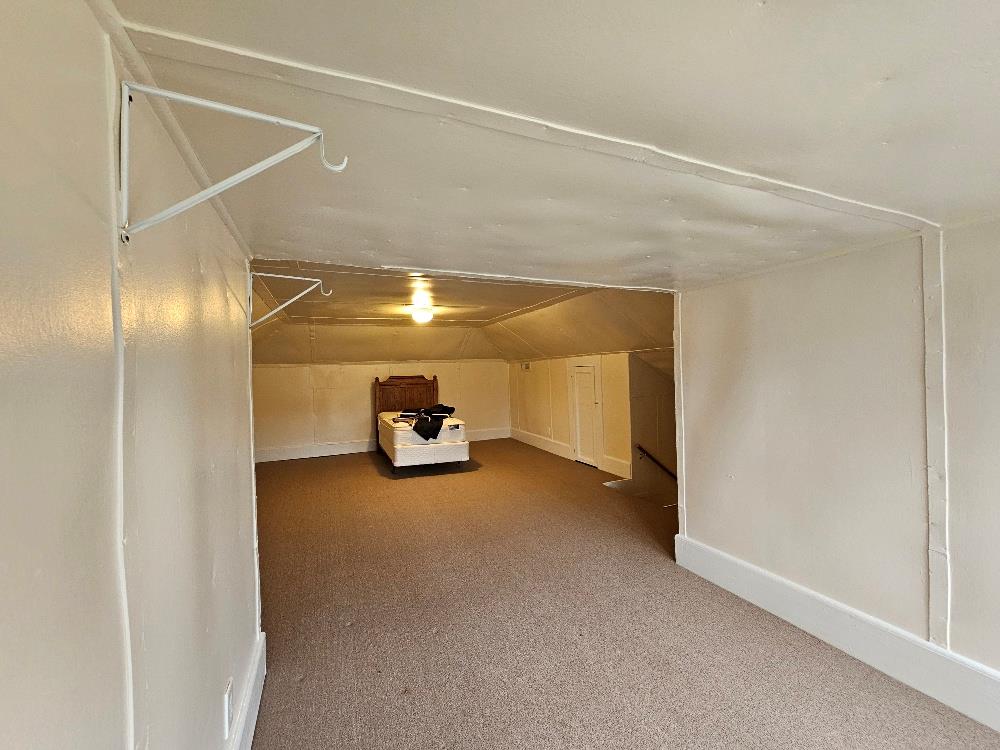26 Holland Farm Rd Property Photo 48