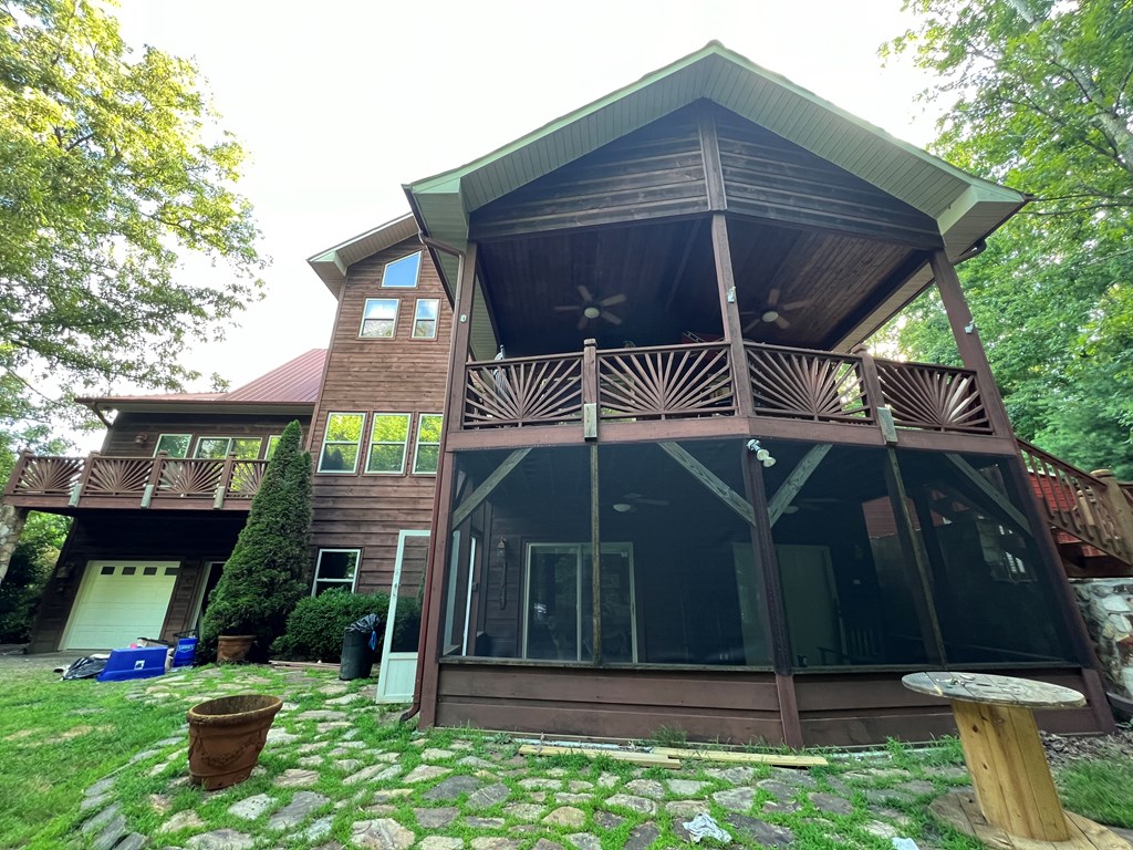 5412 Martins Creek Road Property Photo 7