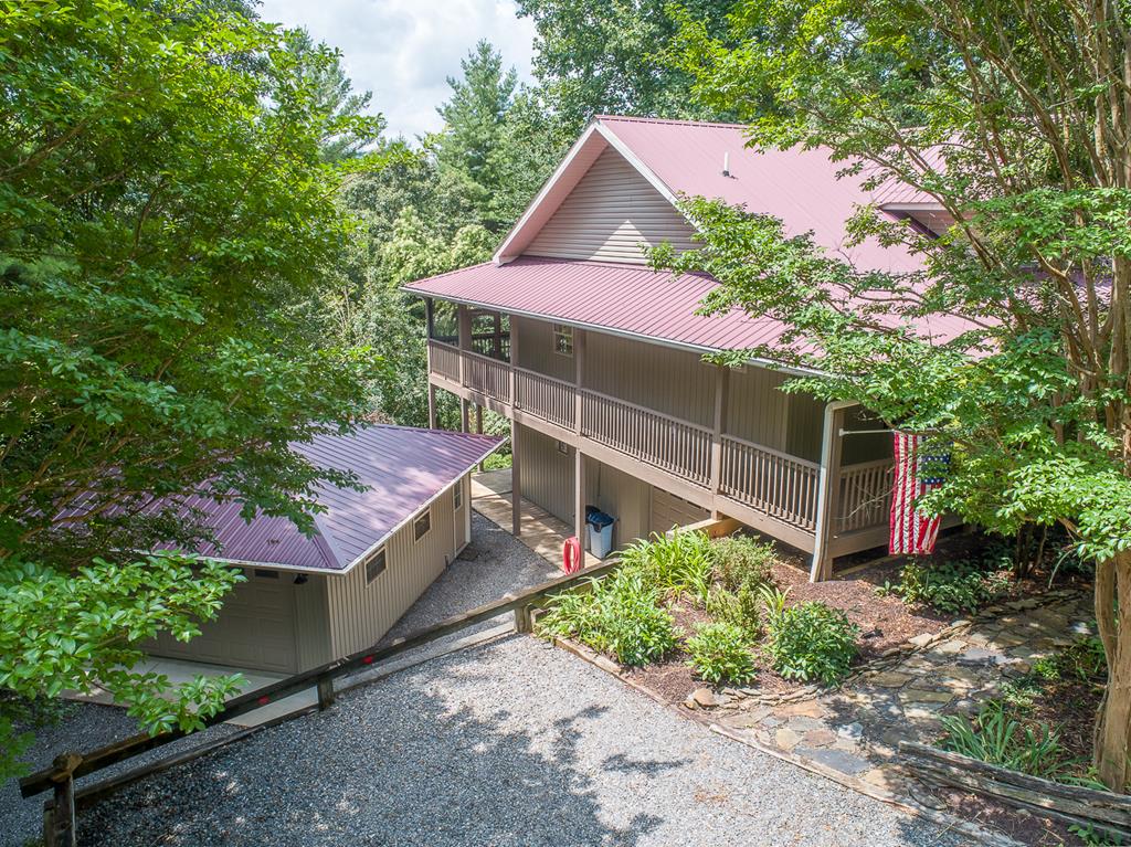 295 Brasstown Hills Rd Property Photo 2