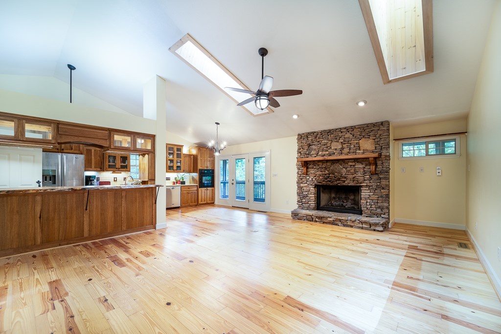 295 Brasstown Hills Rd Property Photo 10