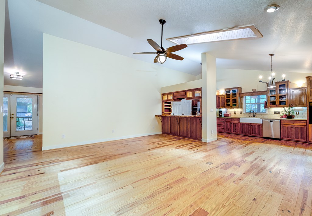 295 Brasstown Hills Rd Property Photo 11