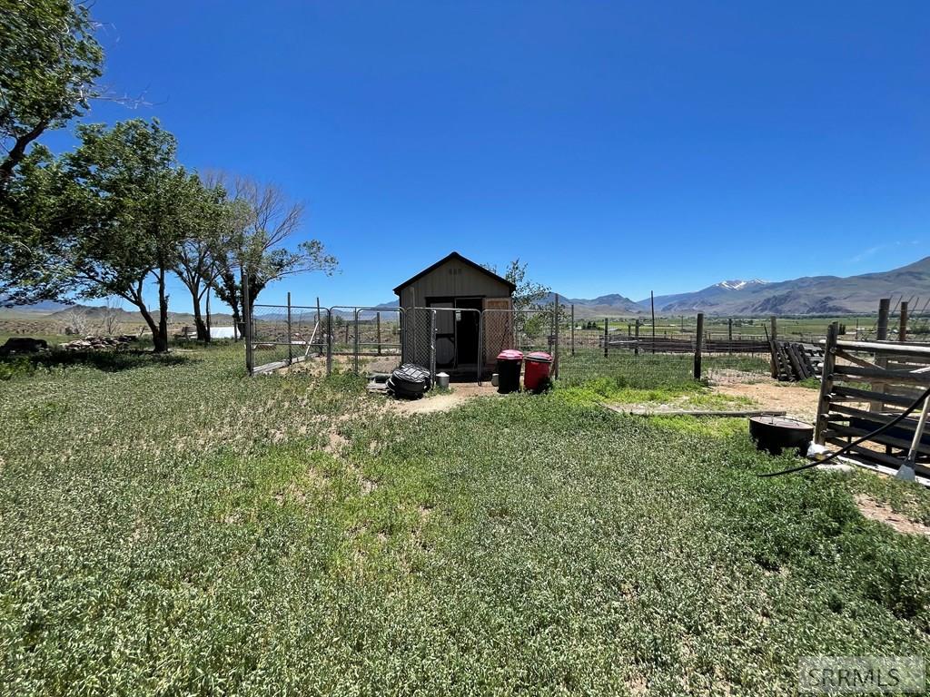 1096 Upper Hotsprings Road Property Photo 33