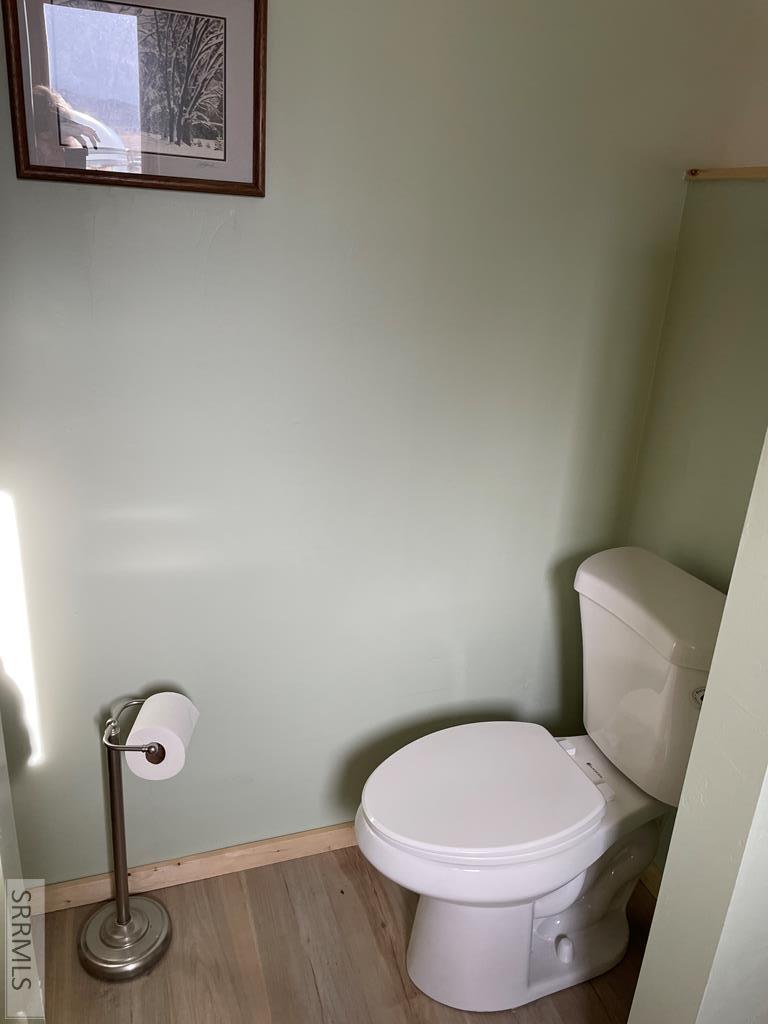 1096 Upper Hotsprings Road Property Photo 40