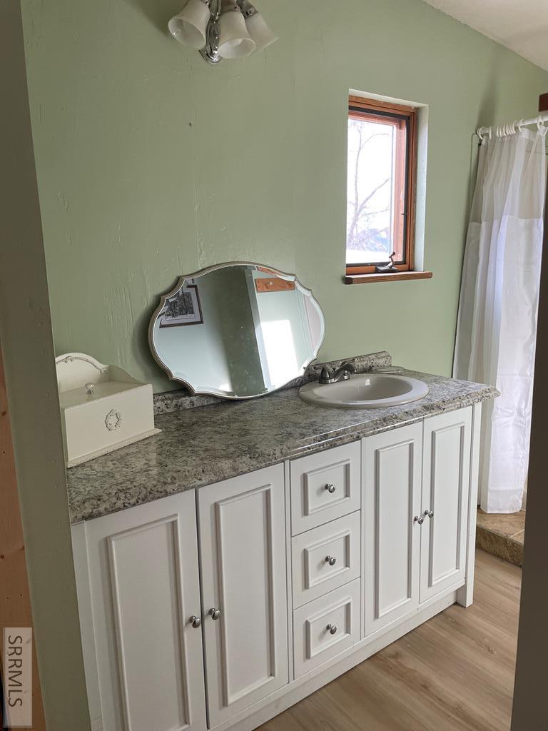 1096 Upper Hotsprings Road Property Photo 41