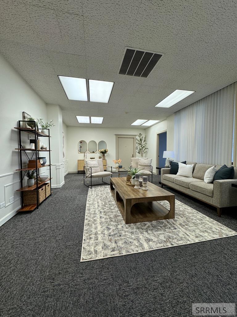 330 Shoup Avenue Property Photo 3