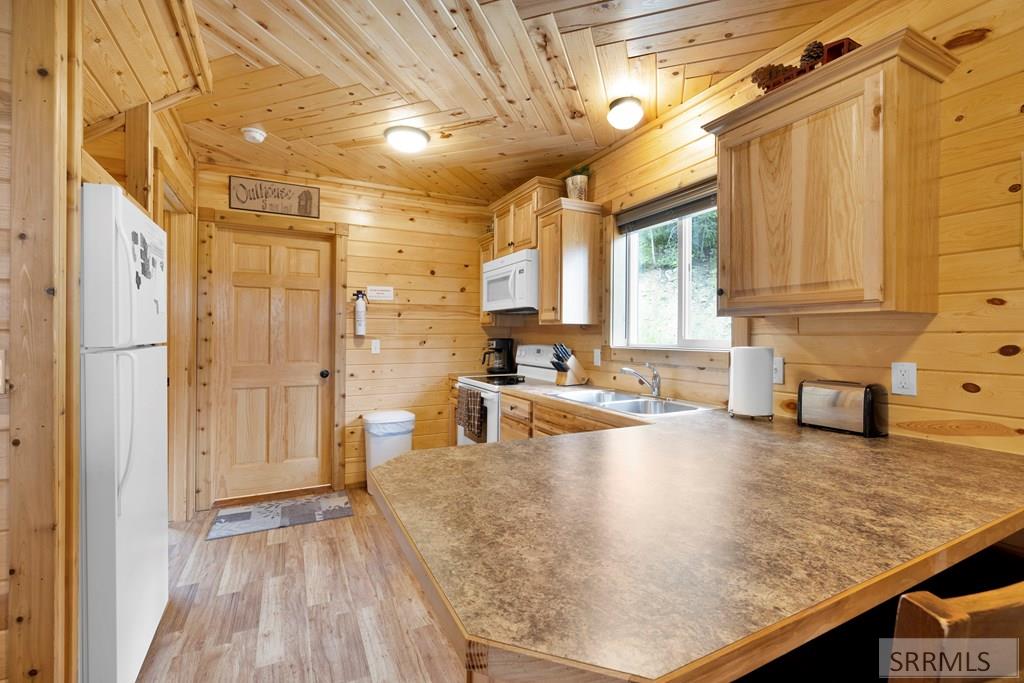 5218 Hwy 20 Property Photo 21